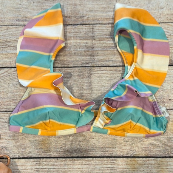 Chelsea & Violet Multicolor Ruffle Bikini Set - Picture 5 of 10